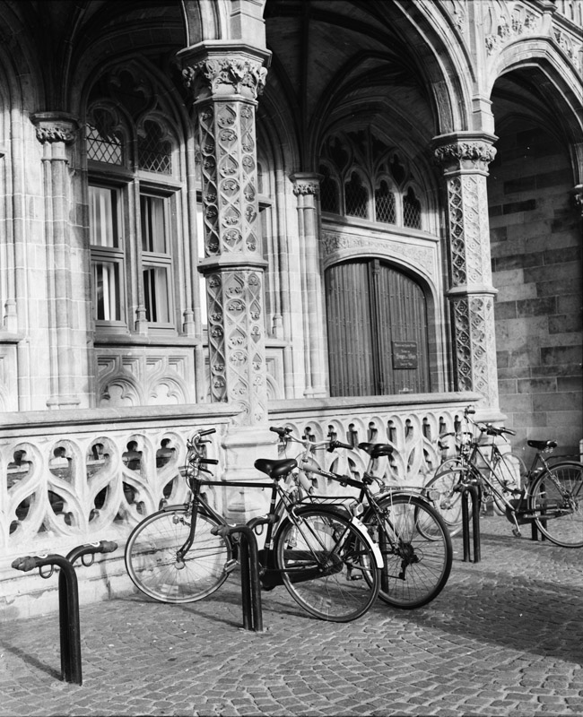 bikes at the provincial court
